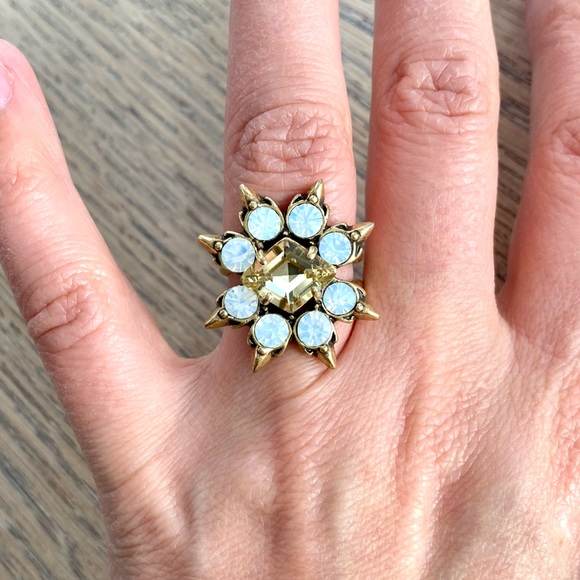 Stella & Dot Starburst Eva Cocktail Ring - Gold - Picture 1 of 7